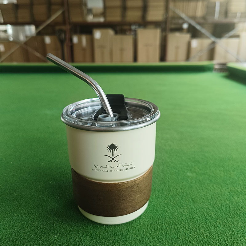 Kubek ze stali nierdzewnej z l – Coffee Tea Name recenzja i cena